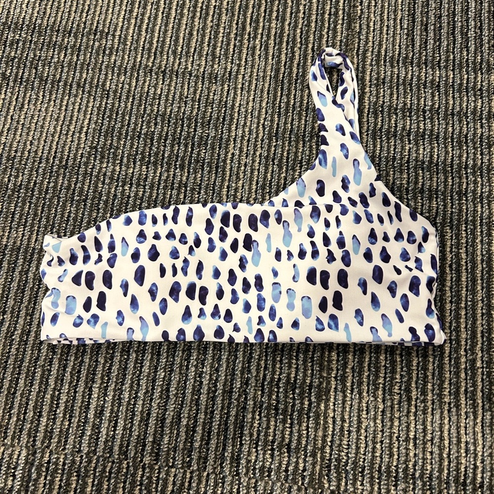One-Shoulder Blue and Black Patterned Top